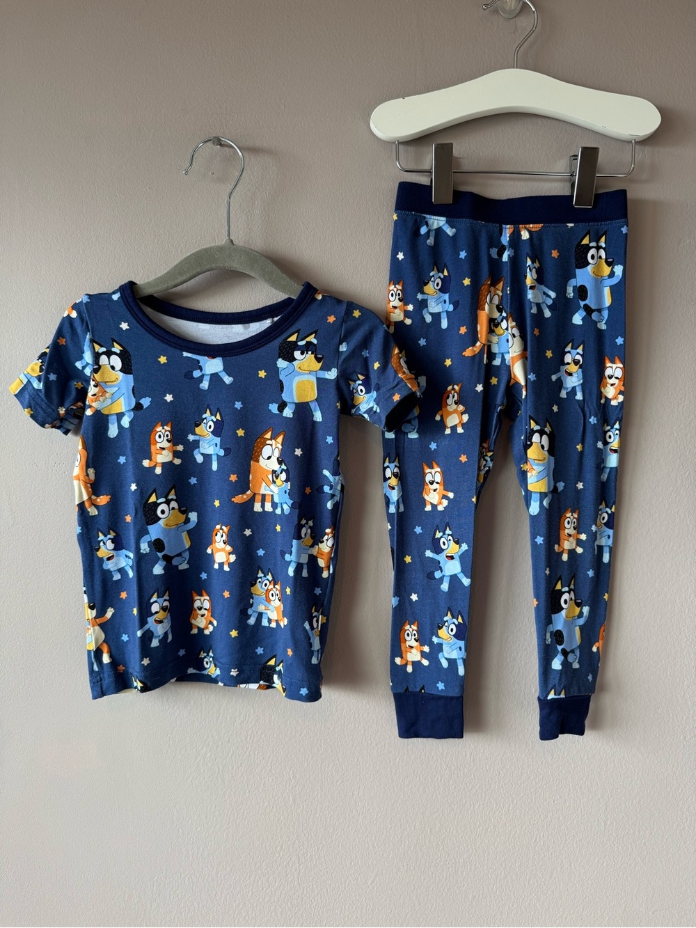 Little Sleepies x Bluey Bamboo Short Sleeve & Pants Pajama‎ Set 12-18 months